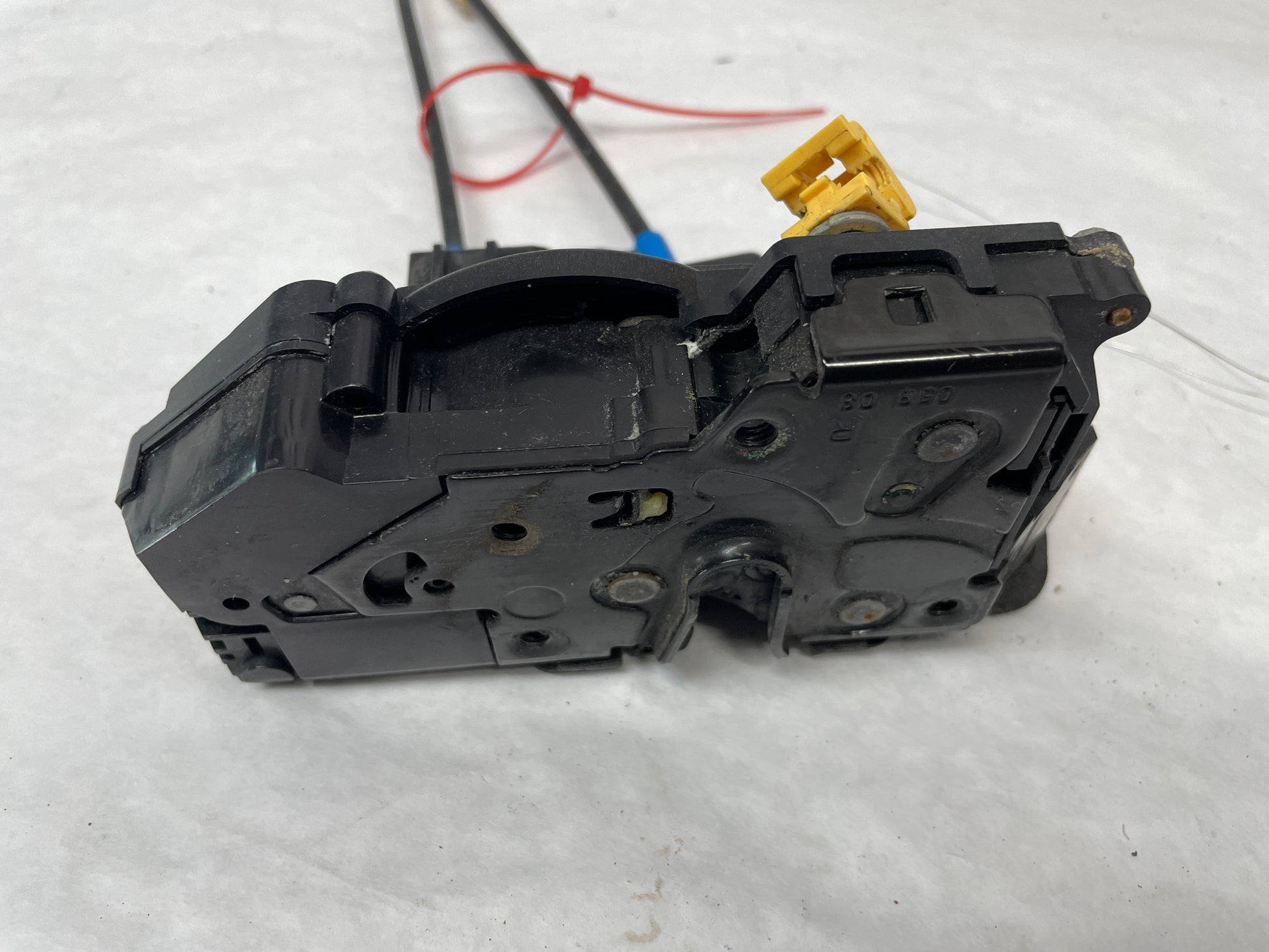 2009 Pontiac G8 GT RH Passenger Rear Door Lock Actuator OEM - Day's Parts Yard