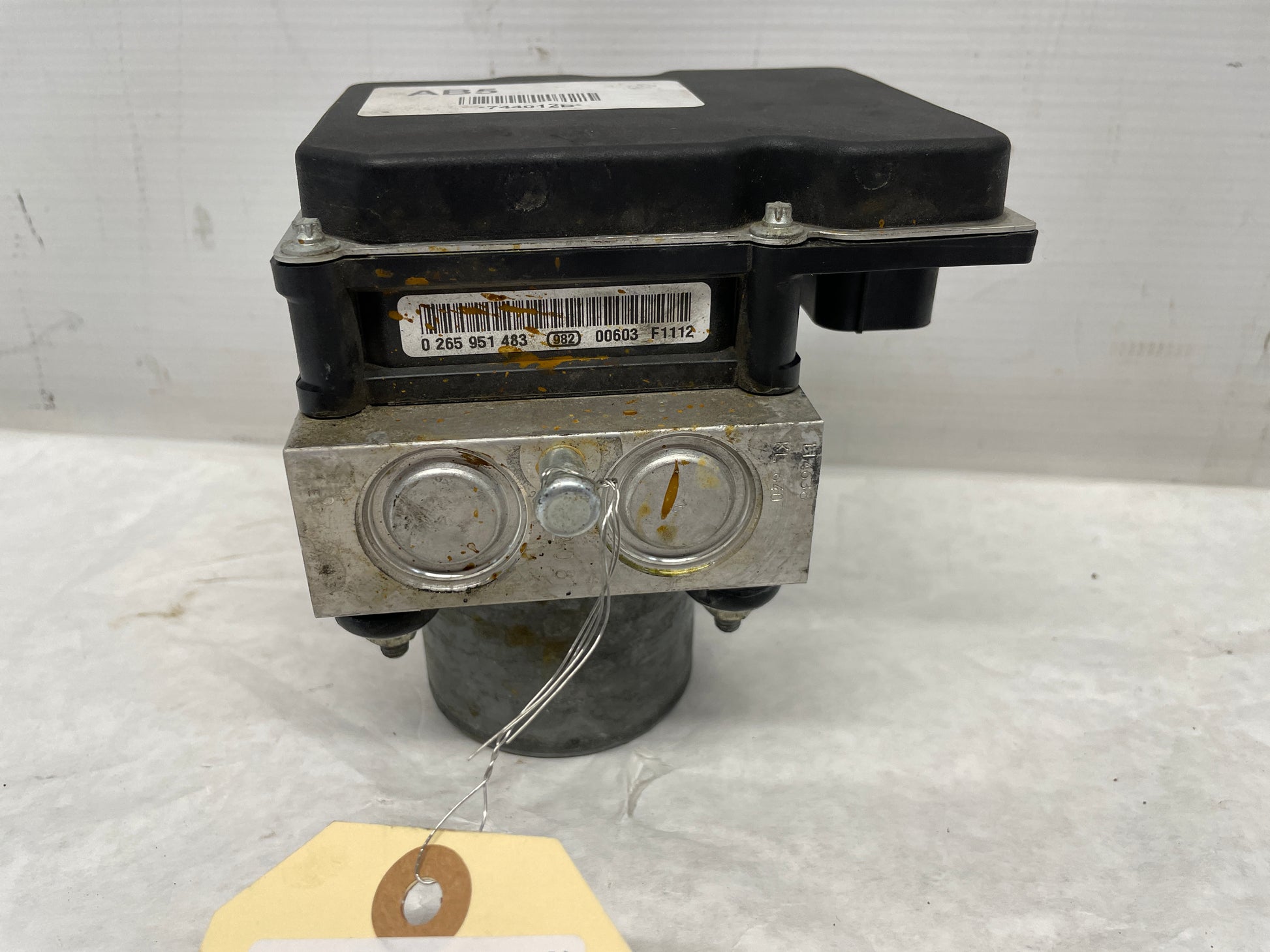 2011 Chevy C6 Corvette Grand Sport  ABS Anti Lock Brake Pump Module - Day's Parts Yard