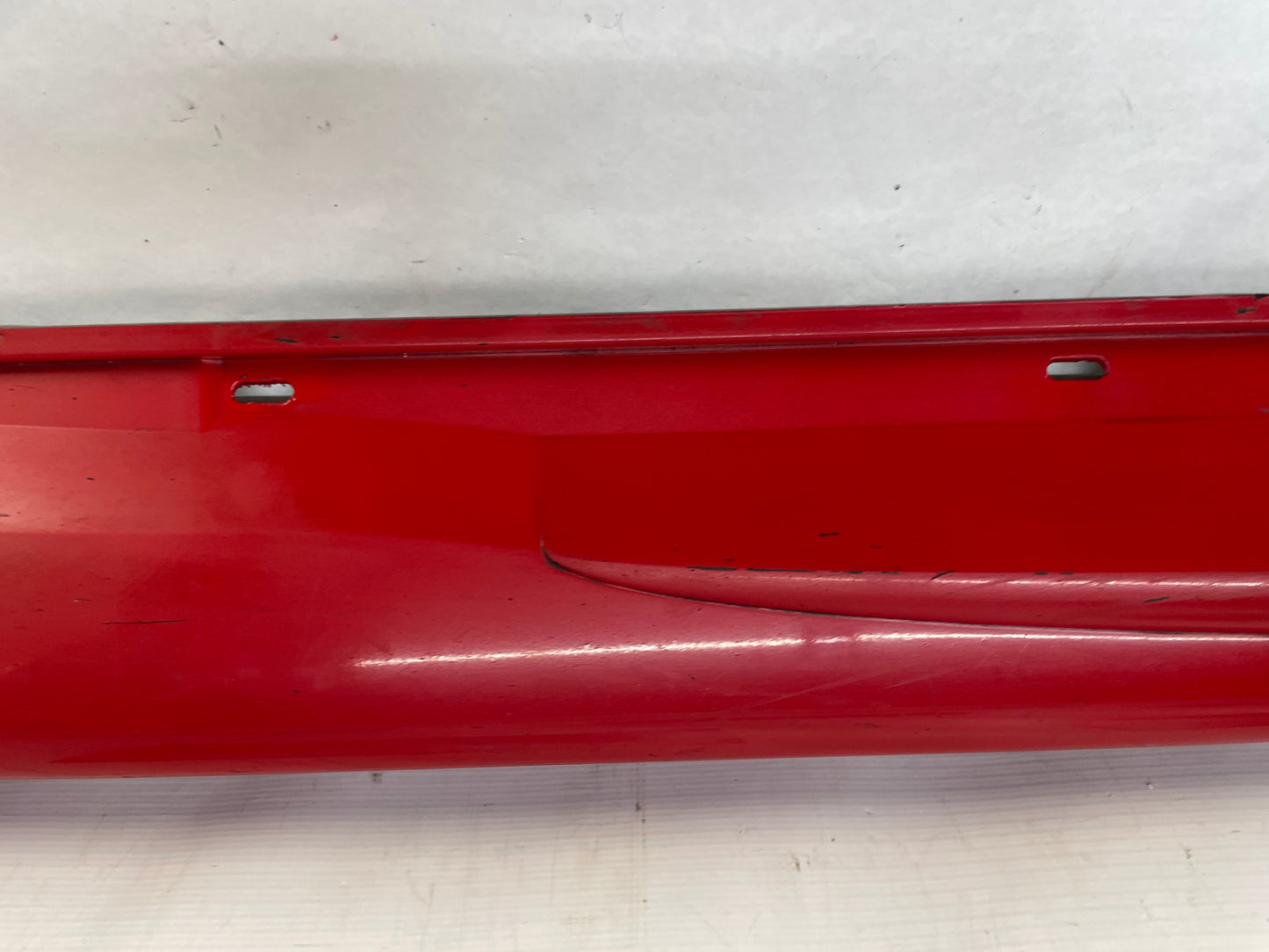 2005 Pontiac GTO RH Passenger Rocker Molding Side Skirt Panel Trim OEM - Day's Parts Yard