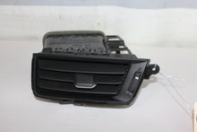 2018 GMC Sierra K2500 Denali RH Passenger Dash Air Vent OEM - Day's Parts Yard
