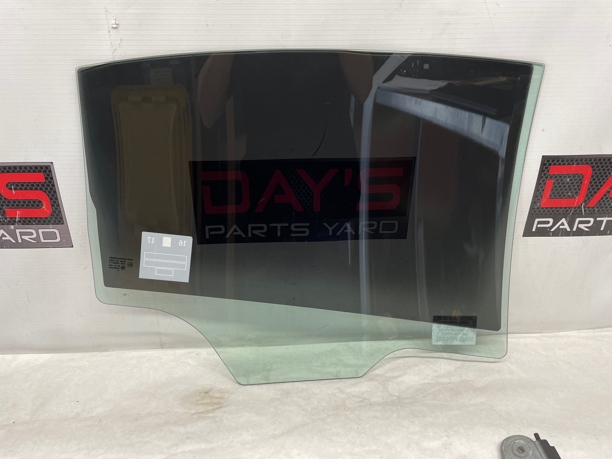 2009 Pontiac G8 GT LH Driver Rear Door Window Glass OEM - Day's Parts Yard