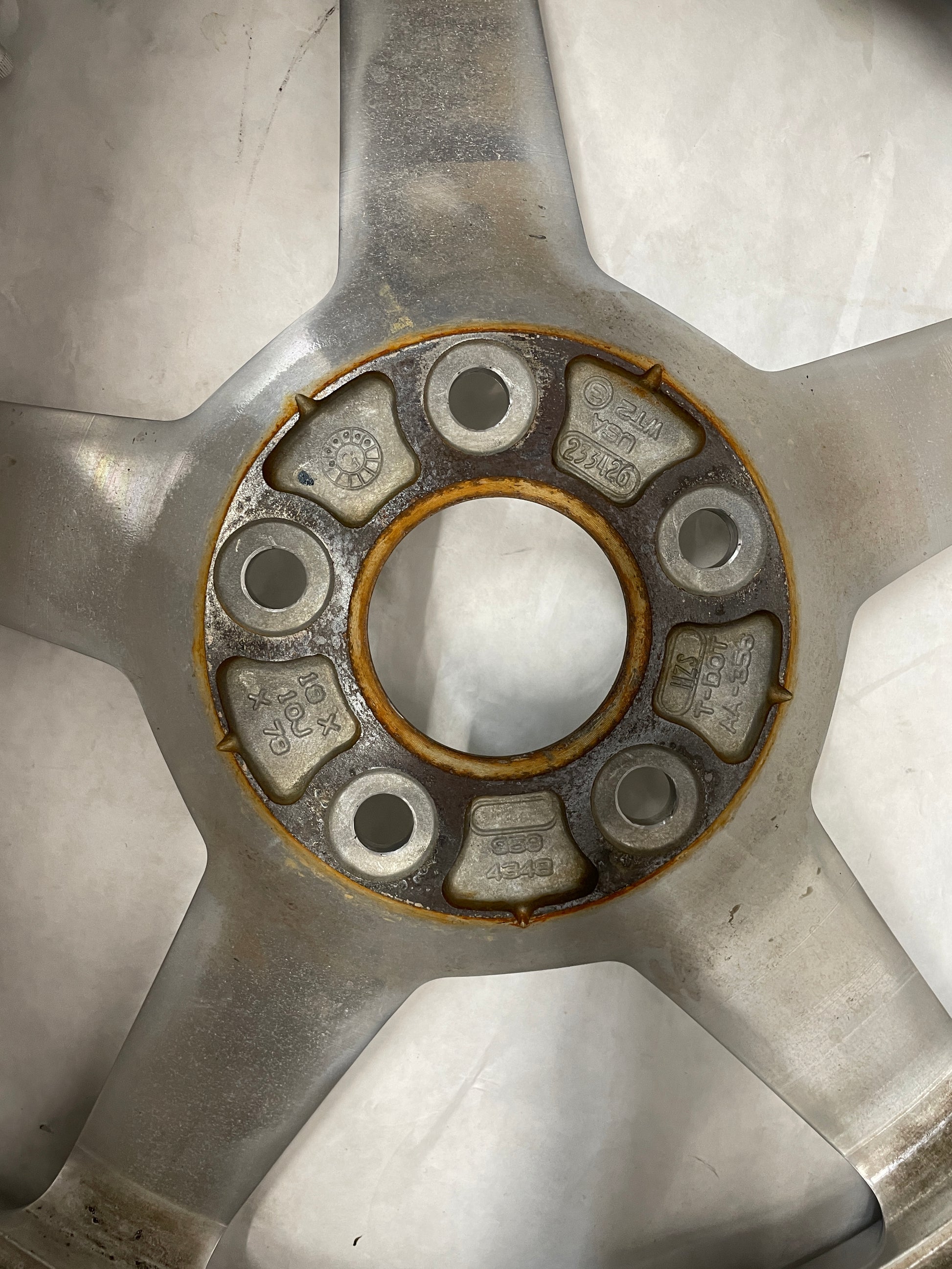 2005 Chevy C6 Corvette Factory OEM Wheels w/ Center Caps 19X8.5 19X10 - Day's Parts Yard