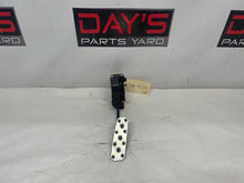 2006 Pontiac GTO Gas Pedal Accelerator OEM - Day's Parts Yard