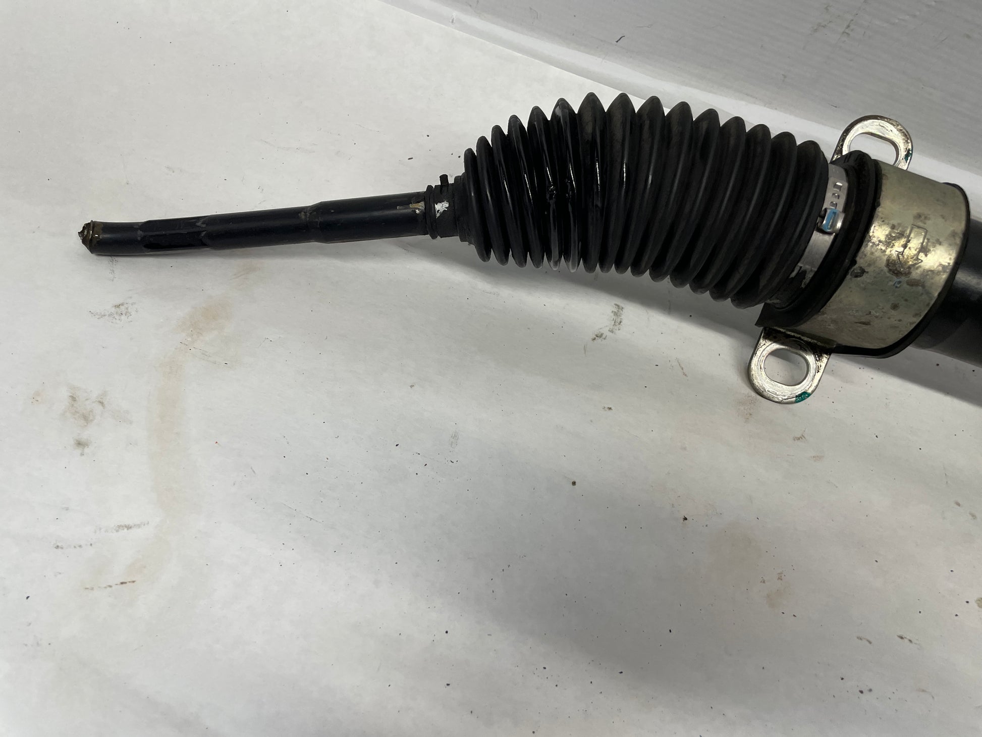 2010 Chevy Camaro SS Power Steering Rack and Pinion Gear Assembly OEM - Day's Parts Yard