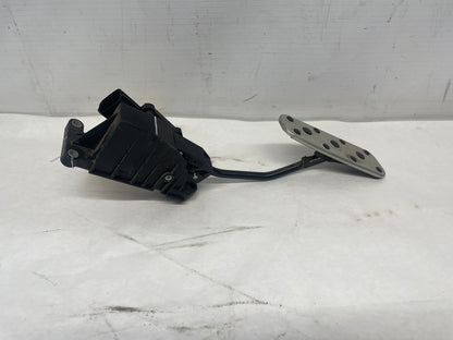 2006 Pontiac GTO Gas Pedal Accelerator OEM - Day's Parts Yard