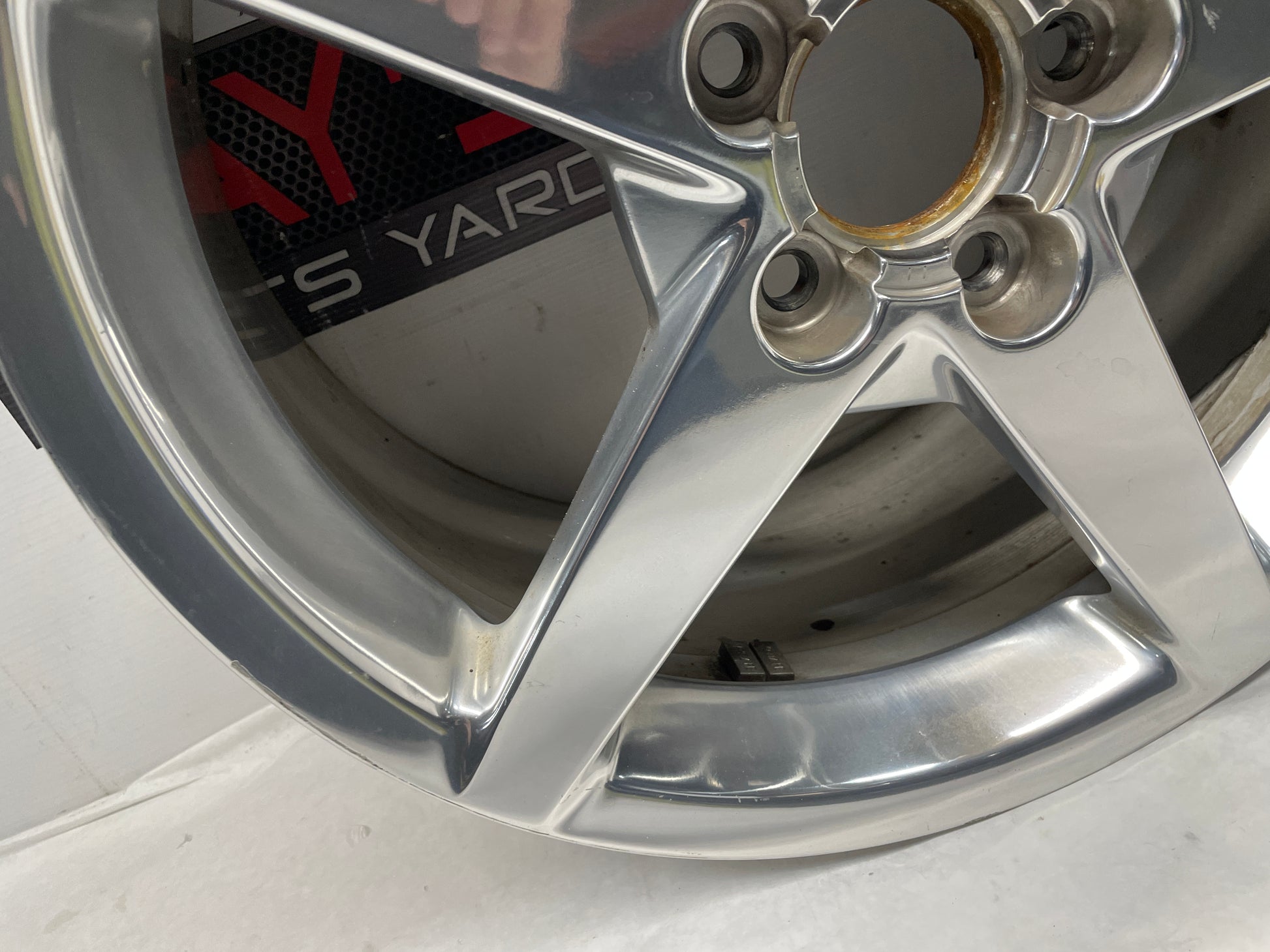 2005 Chevy C6 Corvette Factory OEM Wheels w/ Center Caps 19X8.5 19X10 - Day's Parts Yard