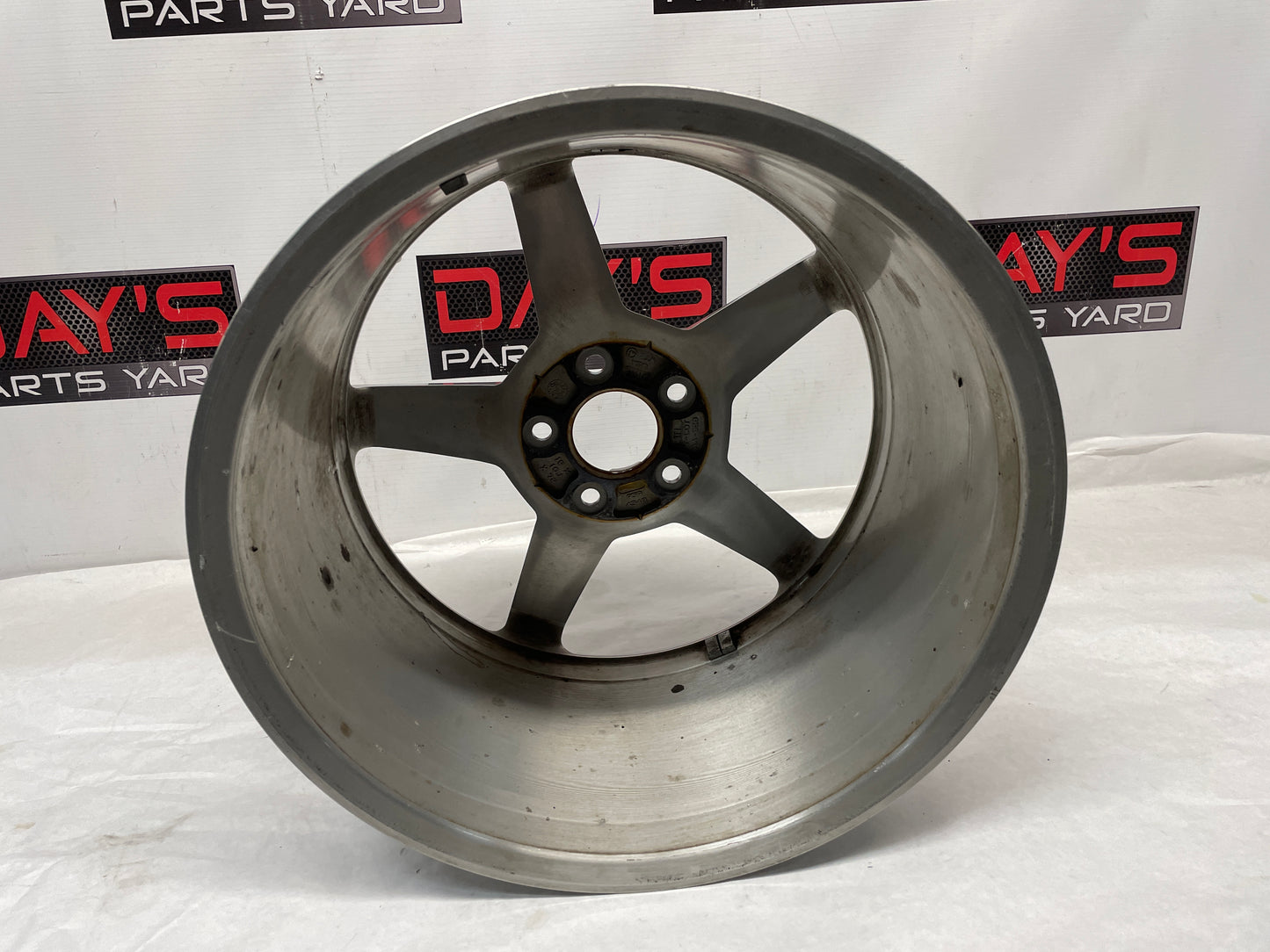 2005 Chevy C6 Corvette Factory OEM Wheels w/ Center Caps 19X8.5 19X10 - Day's Parts Yard