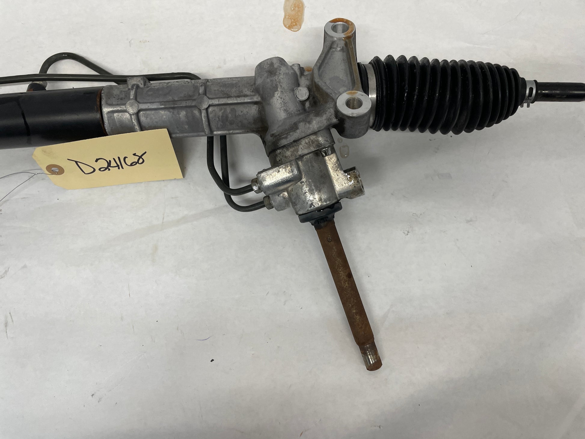 2010 Chevy Camaro SS Power Steering Rack and Pinion Gear Assembly OEM - Day's Parts Yard