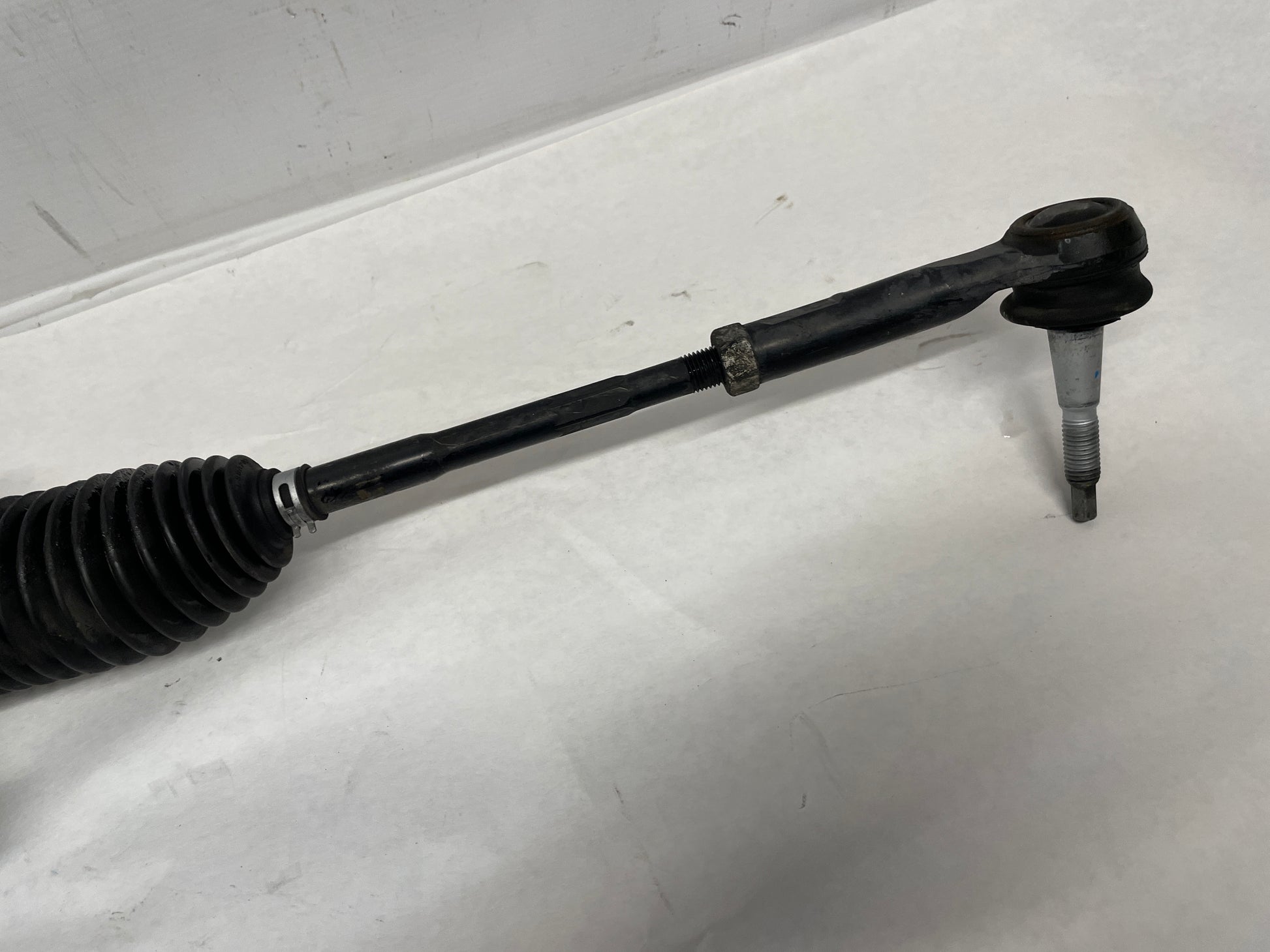 2010 Chevy Camaro SS Power Steering Rack and Pinion Gear Assembly OEM - Day's Parts Yard