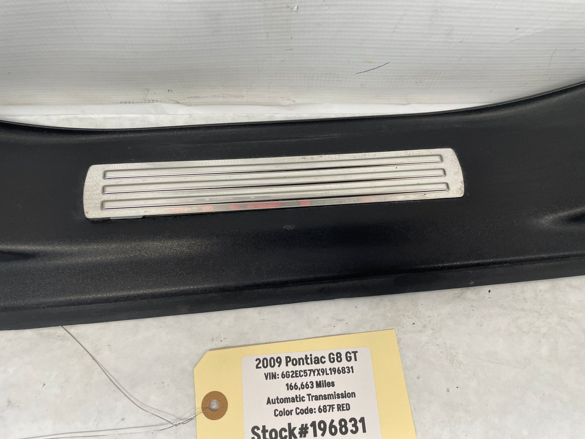 2009 Pontiac G8 GT LH Driver Rear Door Sill Kick Panel Scuff Plate OEM - Day's Parts Yard