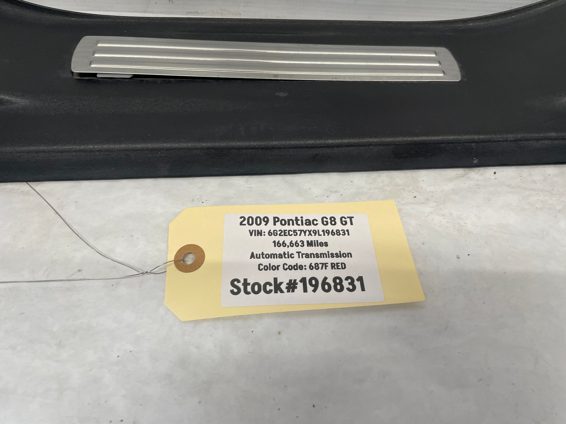 2009 Pontiac G8 GT LH Driver Rear Door Sill Kick Panel Scuff Plate OEM - Day's Parts Yard