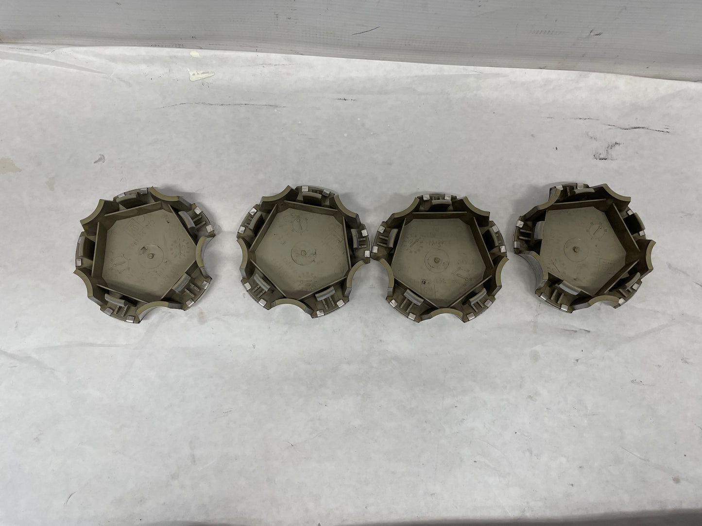 2005 Chevy C6 Corvette Factory OEM Wheels w/ Center Caps 19X8.5 19X10 - Day's Parts Yard