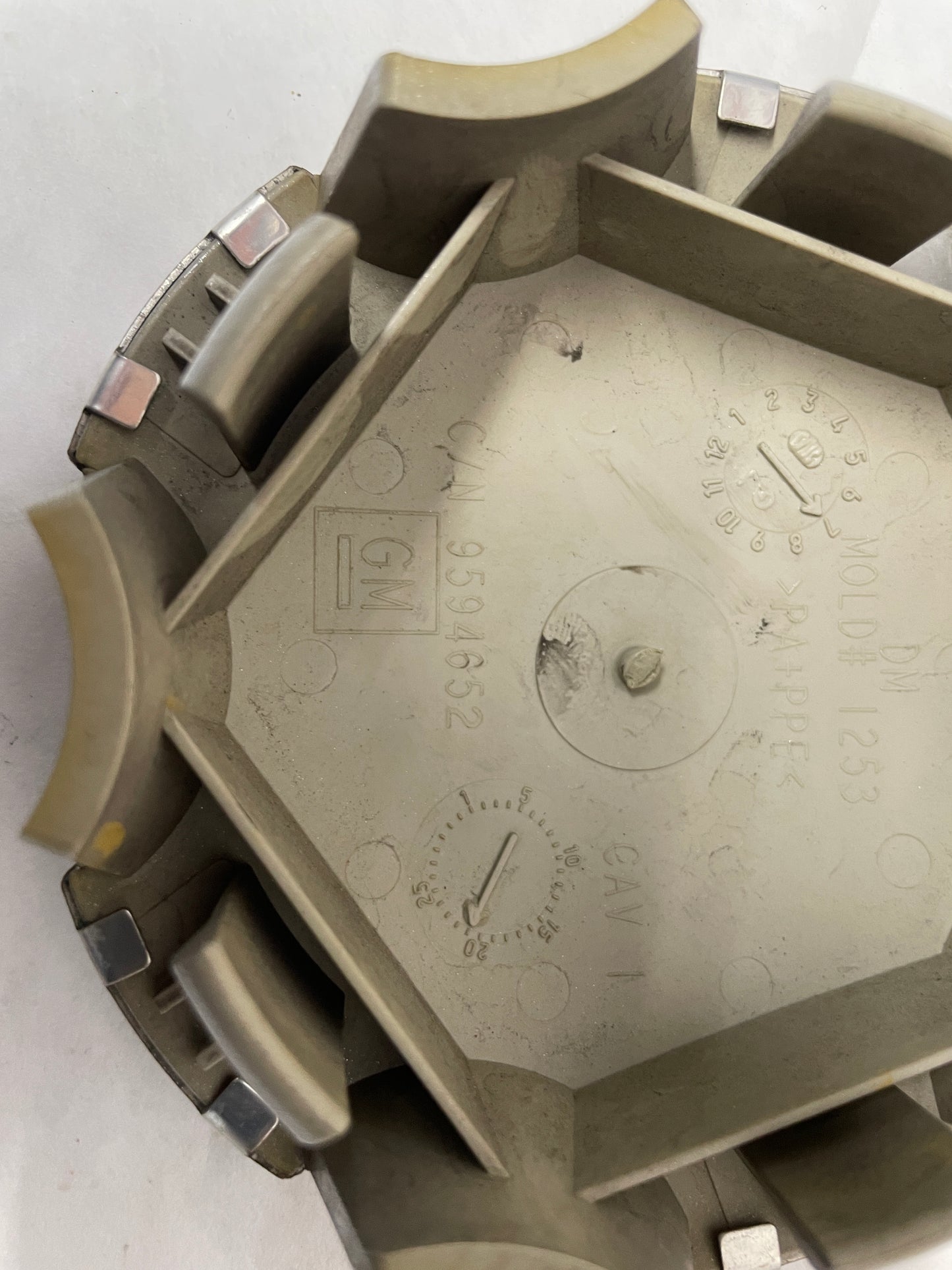 2005 Chevy C6 Corvette Factory OEM Wheels w/ Center Caps 19X8.5 19X10 - Day's Parts Yard