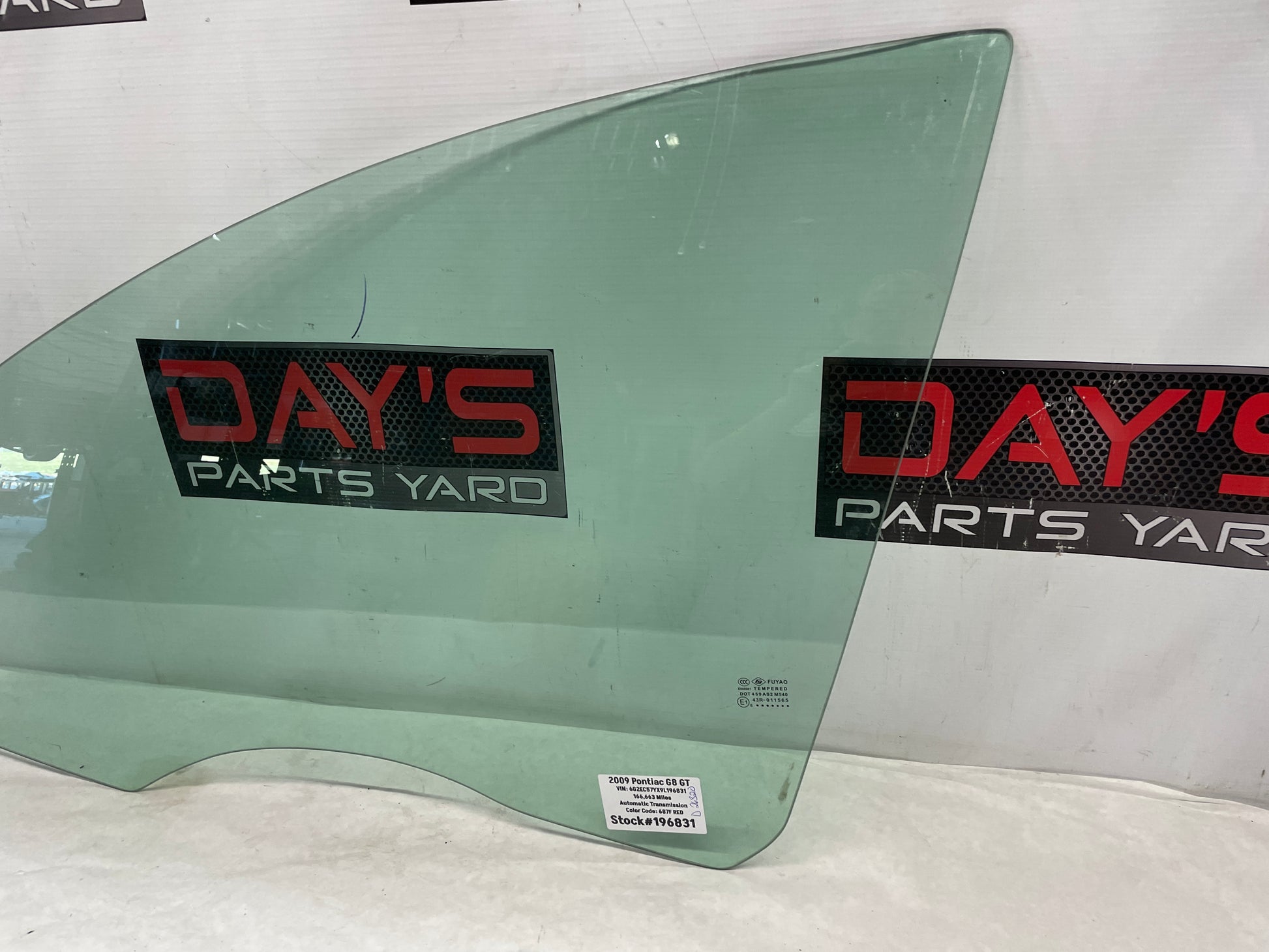 2009 Pontiac G8 GT LH Driver Front Door Window Glass OEM - Day's Parts Yard