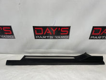 2009 Pontiac G8 GT LH Driver Front Door Sill Kick Panel / Scuff Plate OEM - Day's Parts Yard