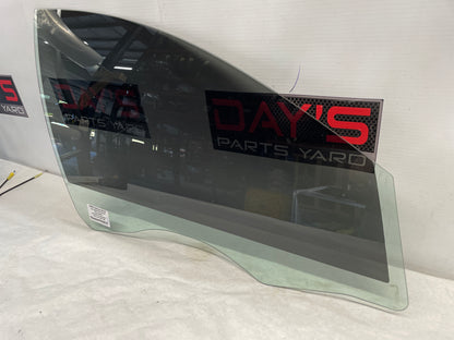 2009 Pontiac G8 GT RH Passenger Front Door Window Glass OEM - Day's Parts Yard