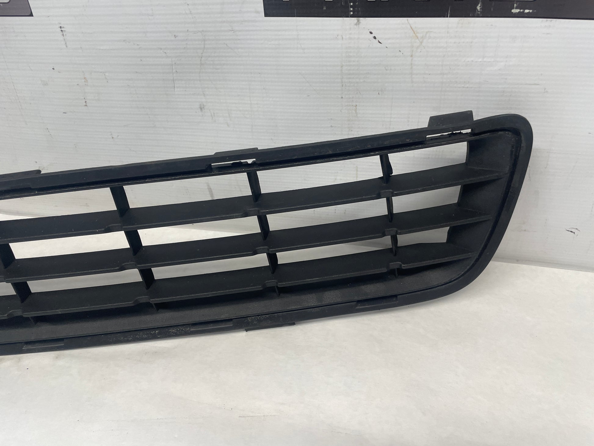 2010 Chevy Camaro SS Front Bumper Lower Grille OEM - Day's Parts Yard