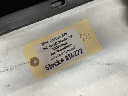 2006 Pontiac GTO RH Passenger Rocker Molding Side Skirt Panel Trim OEM - Day's Parts Yard