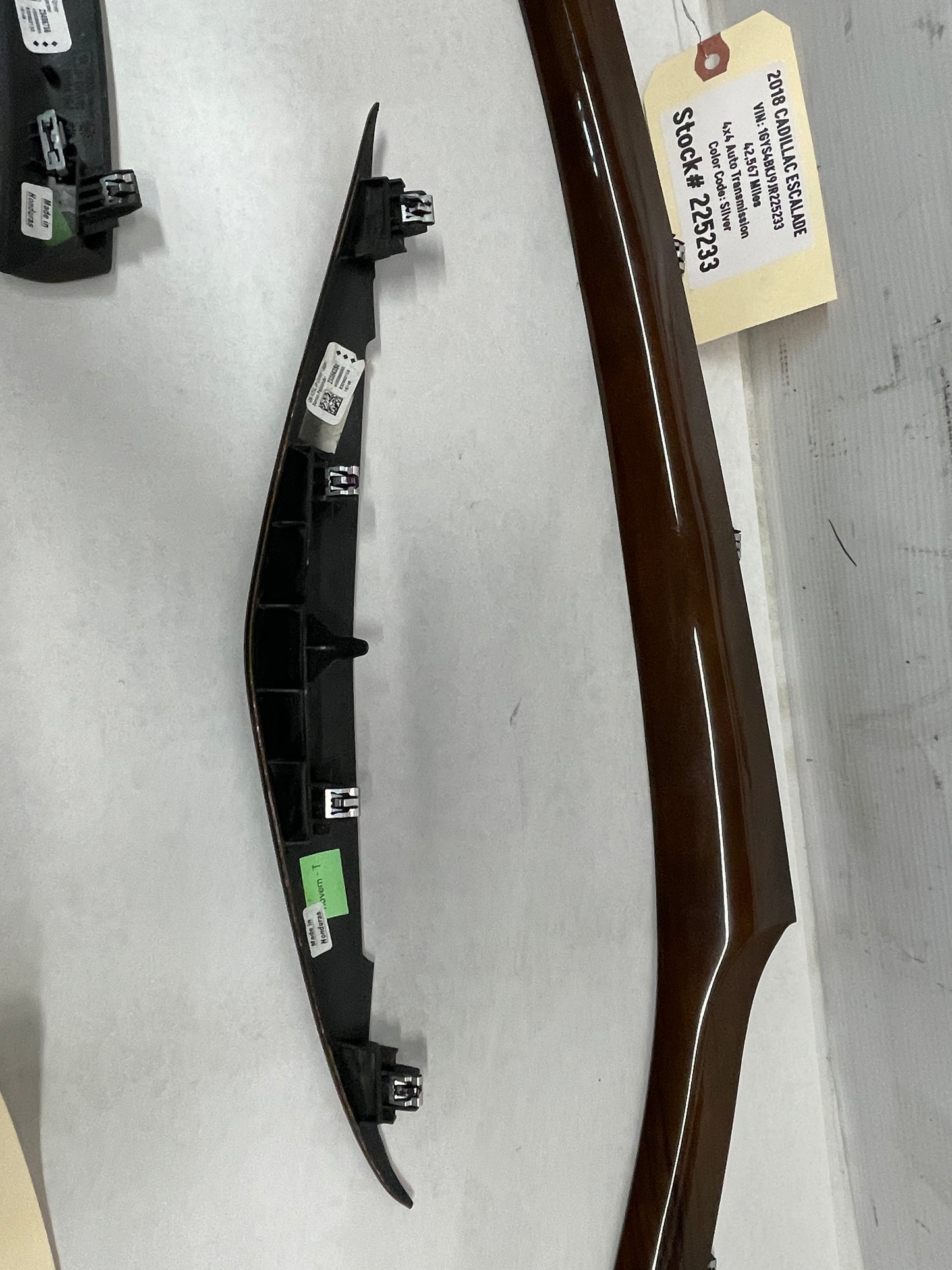 2018 Cadillac Escalade Dash Wood Grain Trim Panels Set OEM