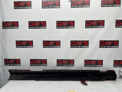 2006 Pontiac GTO RH Passenger Rocker Molding Side Skirt Panel Trim OEM - Day's Parts Yard