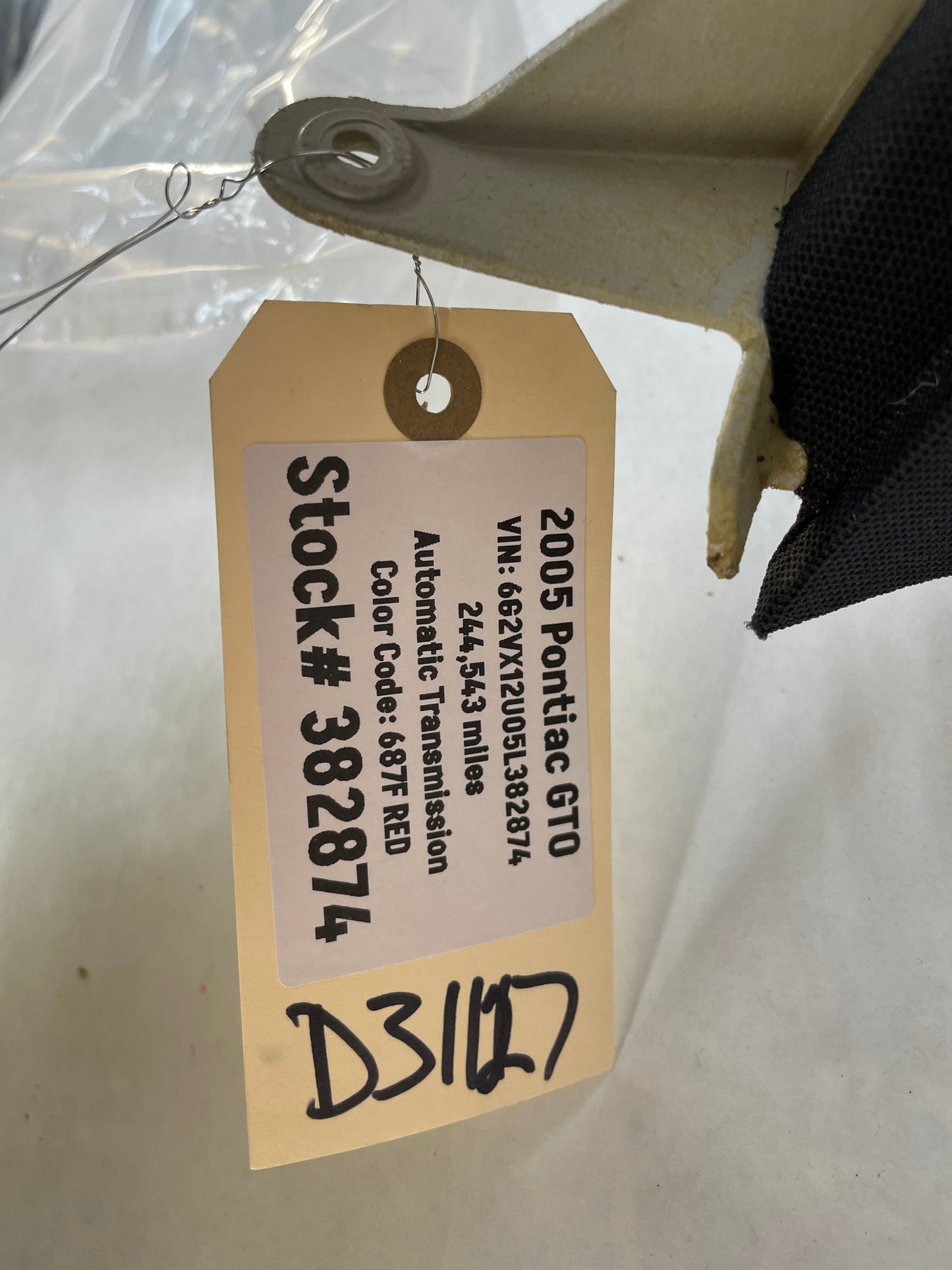 2005 Pontiac GTO LH Driver Rear Interior Quarter C Pillar Seat Belt Cover Trim Panel OEM - Day's Parts Yard