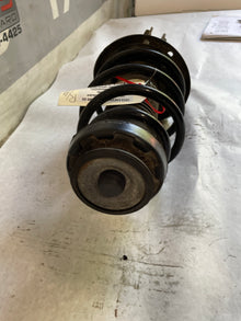 2013 Chevy Camaro SS Front RH Passenger Shock Strut Assembly Absorber OEM - Day's Parts Yard