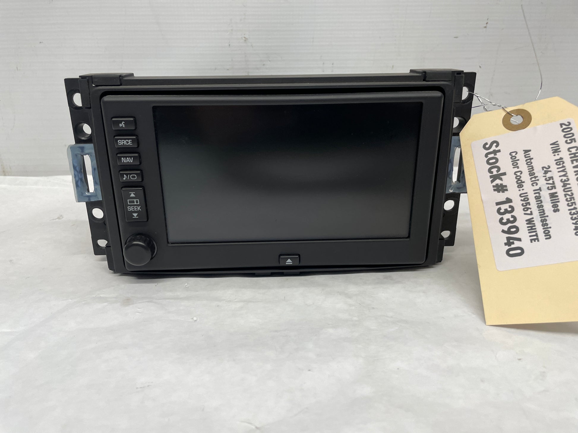 2005 Chevy C6 Corvette Radio Stereo Navigation Display Screen Receiver OEM - Day's Parts Yard