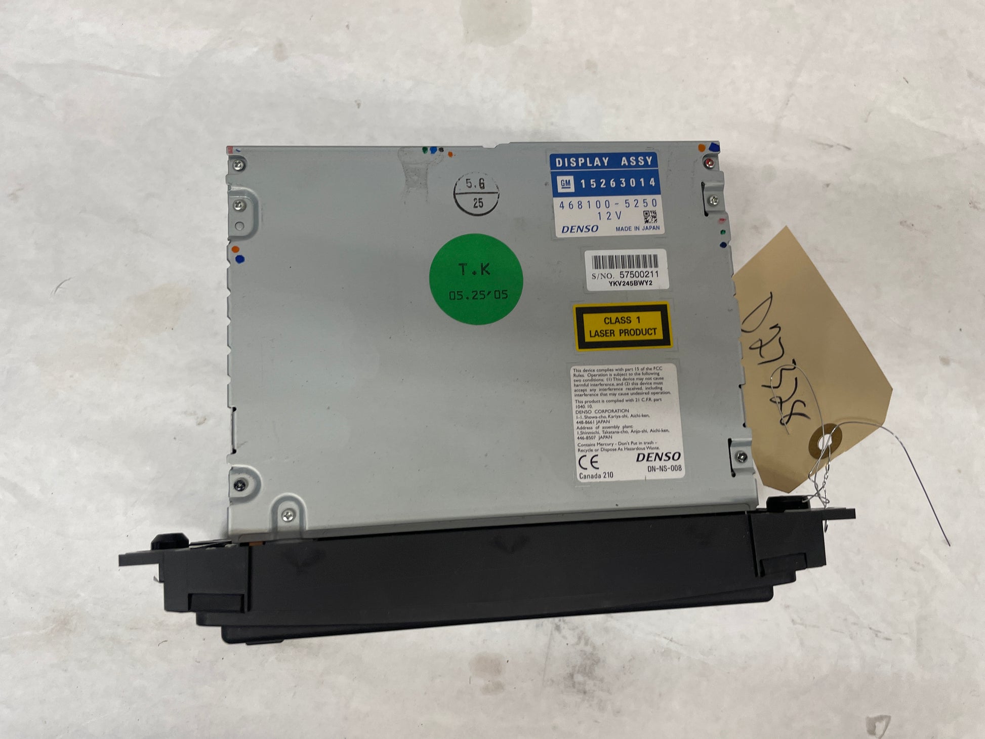 2005 Chevy C6 Corvette Radio Stereo Navigation Display Screen Receiver OEM - Day's Parts Yard