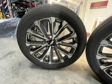 2025 Chevy Suburban Wheel & Tire Set Bridgestone Allnza 22X9 27550R22 OEM - Day's Parts Yard