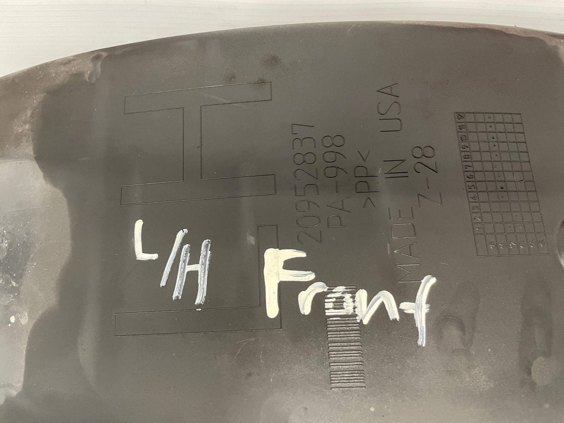 2013 Chevy Camaro ZL1 LH Driver Front Fender Wheel Liner OEM - Day's Parts Yard