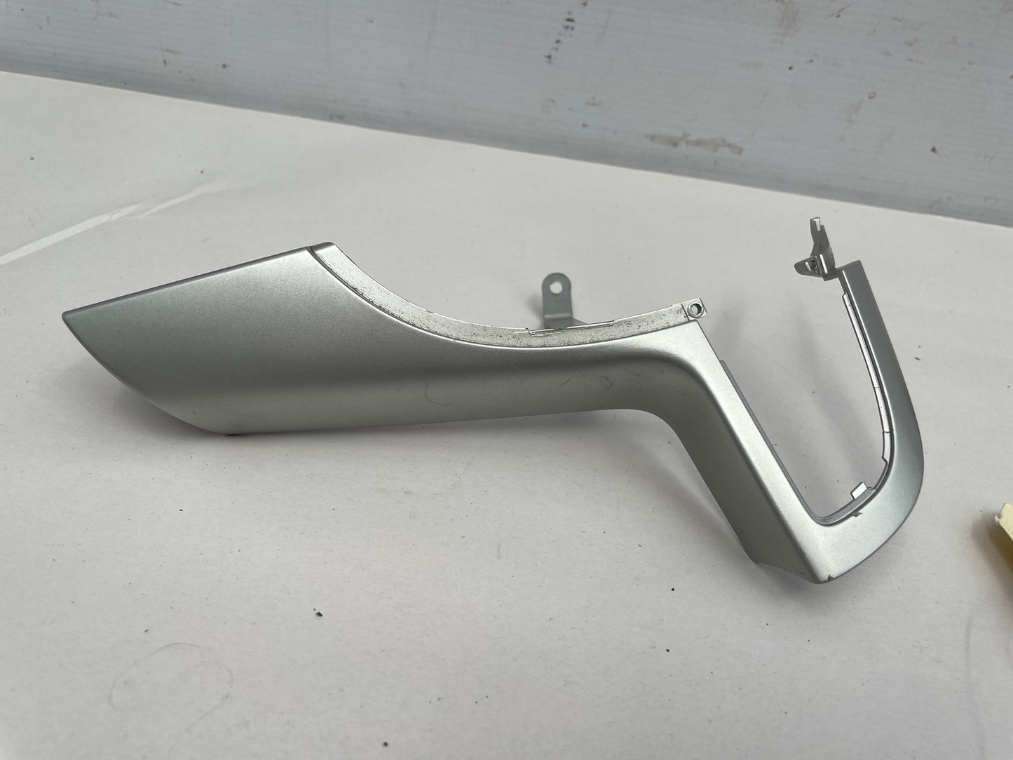 2008 Pontiac G8 GT Steering Wheel Trim RH & LH Silver OEM - Day's Parts Yard