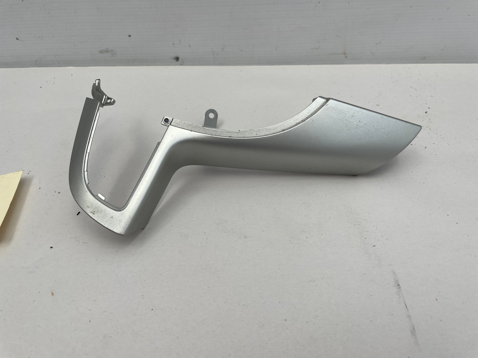 2008 Pontiac G8 GT Steering Wheel Trim RH & LH Silver OEM - Day's Parts Yard