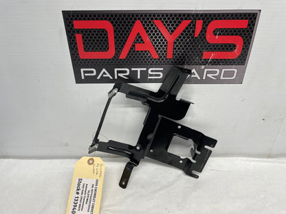 2005 Chevy C6 Corvette Convertible Top Latch Bracket OEM - Day's Parts Yard