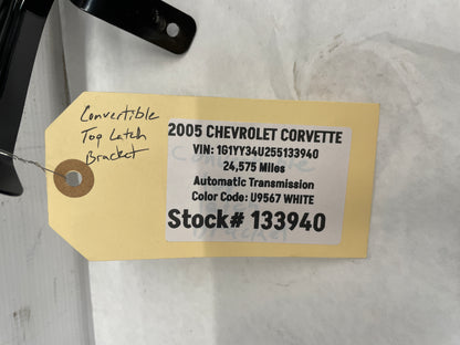 2005 Chevy C6 Corvette Convertible Top Latch Bracket OEM - Day's Parts Yard