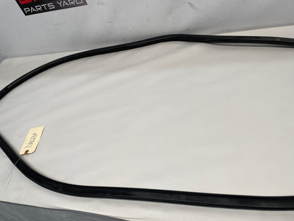 2004 Pontiac GTO RH Passenger Door Jam Weather Strip OEM - Day's Parts Yard