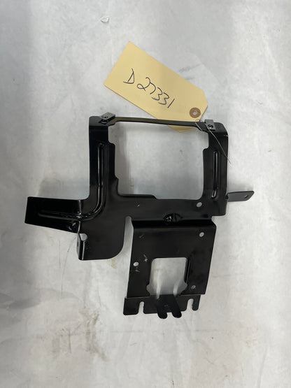 2005 Chevy C6 Corvette Convertible Top Latch Bracket OEM - Day's Parts Yard