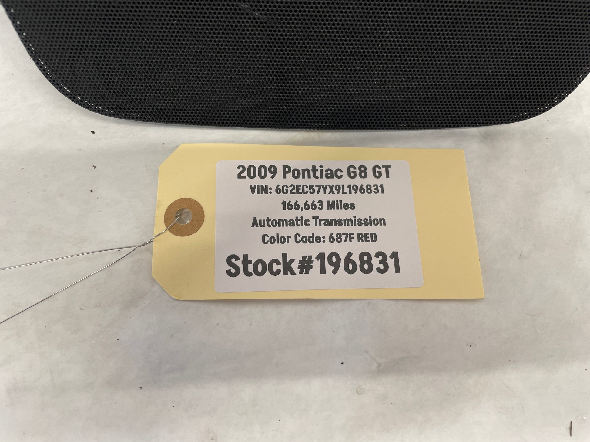 2009 Pontiac G8 GT Center Dash Radio Bezel Speaker Cover Grille OEM - Day's Parts Yard
