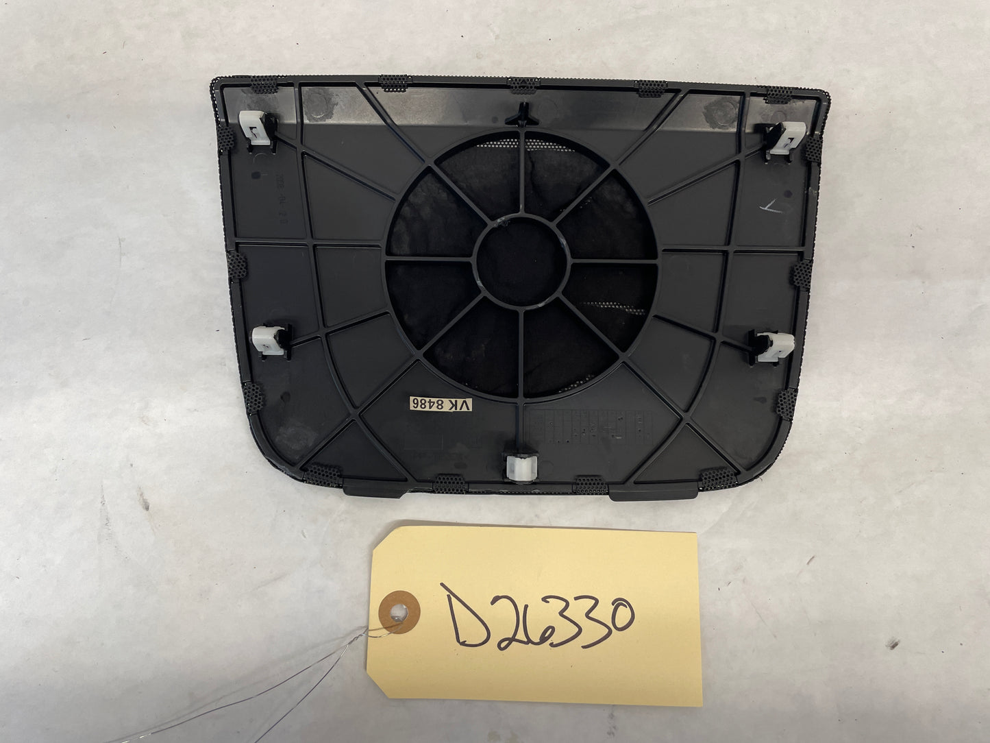 2009 Pontiac G8 GT Center Dash Radio Bezel Speaker Cover Grille OEM - Day's Parts Yard