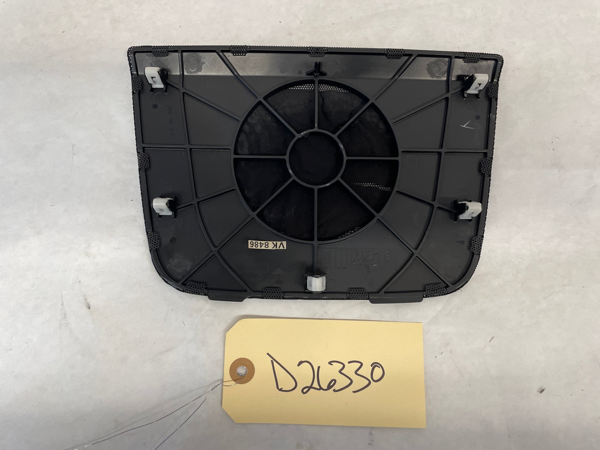 2009 Pontiac G8 GT Center Dash Radio Bezel Speaker Cover Grille OEM - Day's Parts Yard