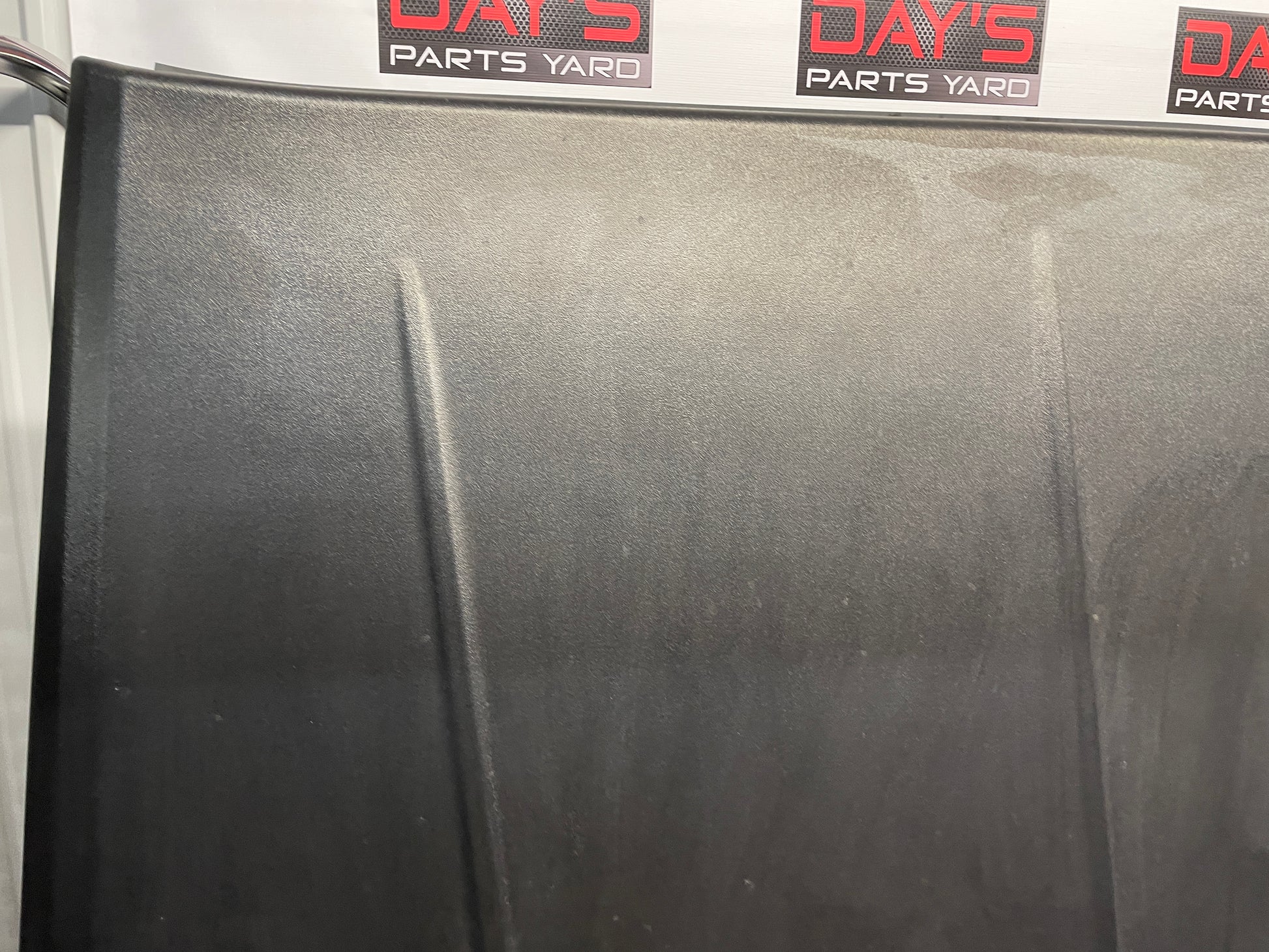 2009 GMC Sierra 2500HD SLT Tonneau Hard Cover w/ Hardware OEM LOCAL PICK UP - Day's Parts Yard