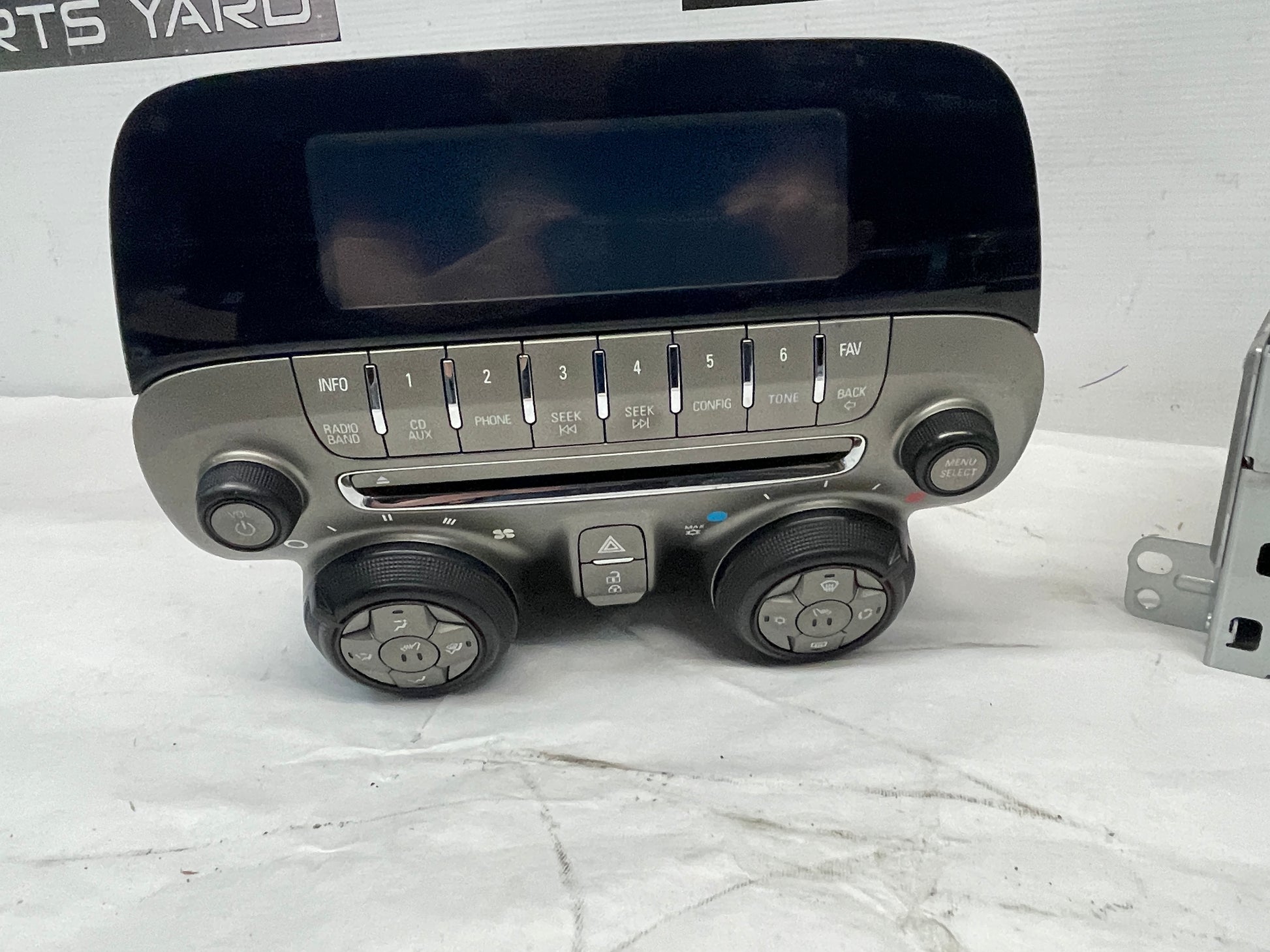 2010 Chevy Camaro SS Radio Stereo HVAC Control Unit Display w/ Receiver OEM - Day's Parts Yard