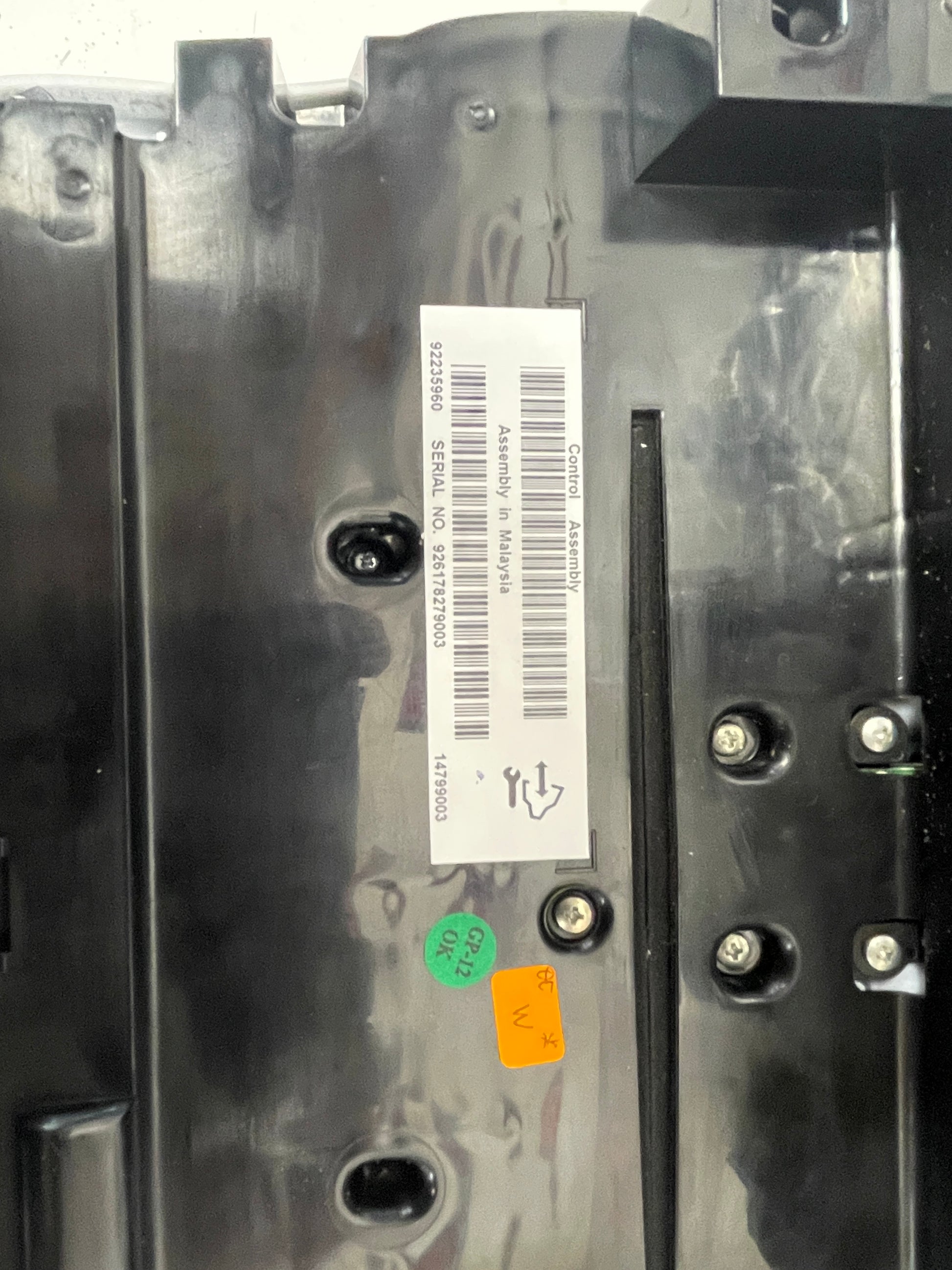 2010 Chevy Camaro SS Radio Stereo HVAC Control Unit Display w/ Receiver OEM - Day's Parts Yard