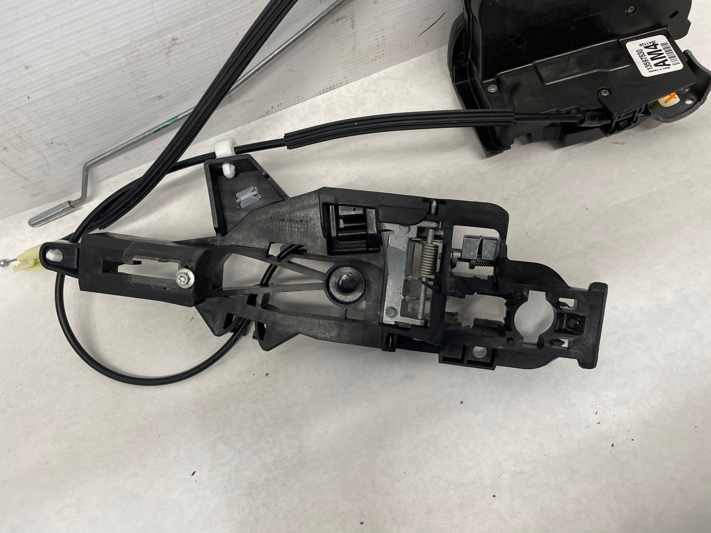 2018 Cadillac Escalade RH Passenger Front Door Lock Latch Actuator OEM