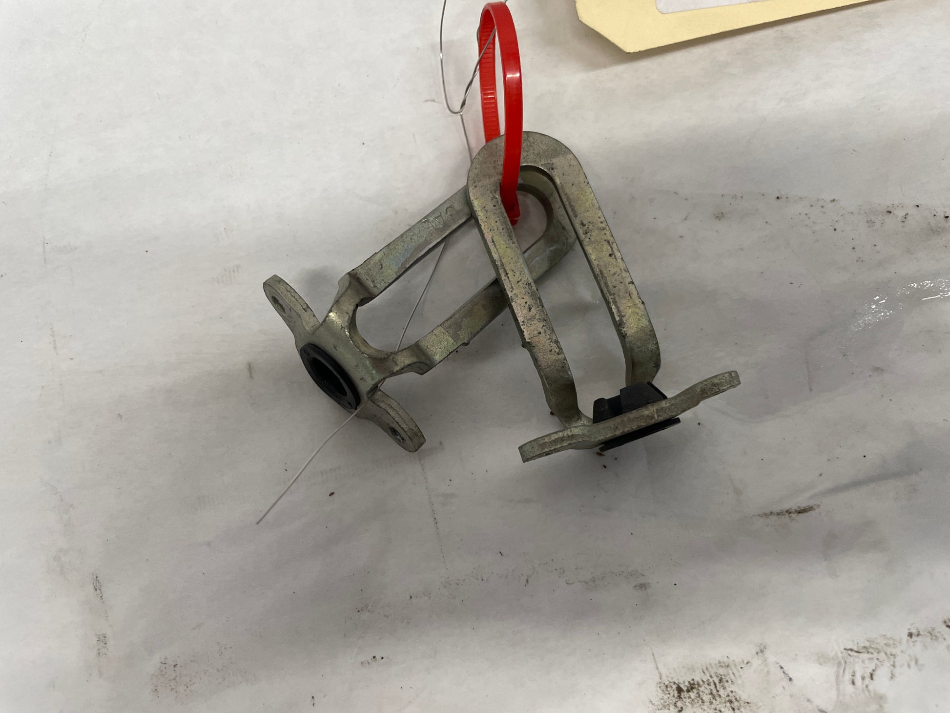 1998 Chevy Camaro Z28 RH Passenger T-Top Bracket Retainers OEM - Day's Parts Yard