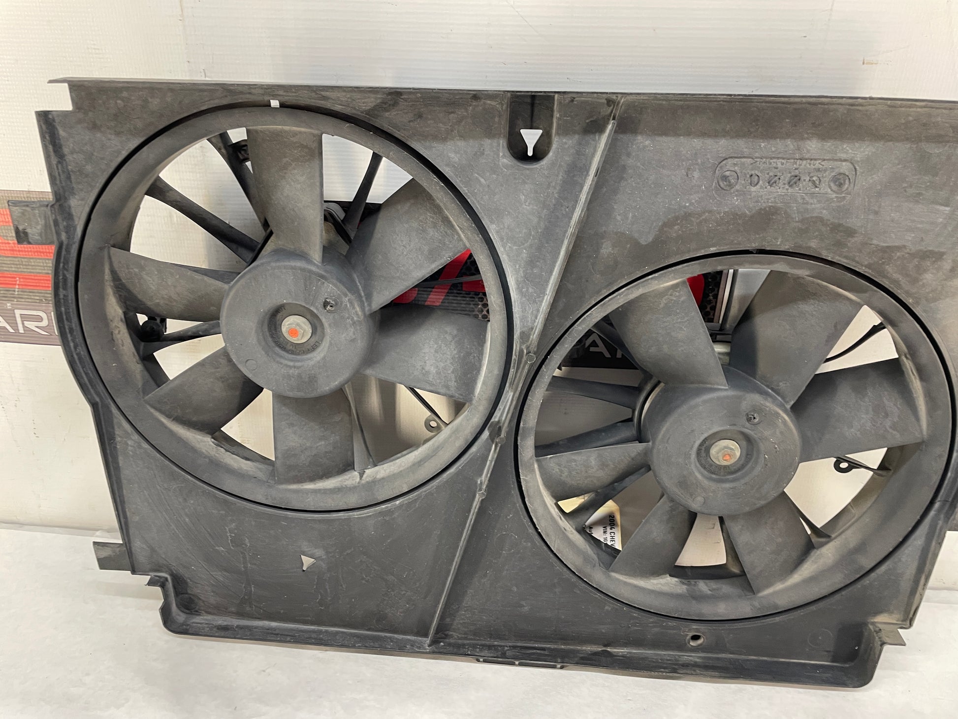 2004 Chevy C5 Corvette Radiator Electric Cooling Fans Assembly OEM - Day's Parts Yard