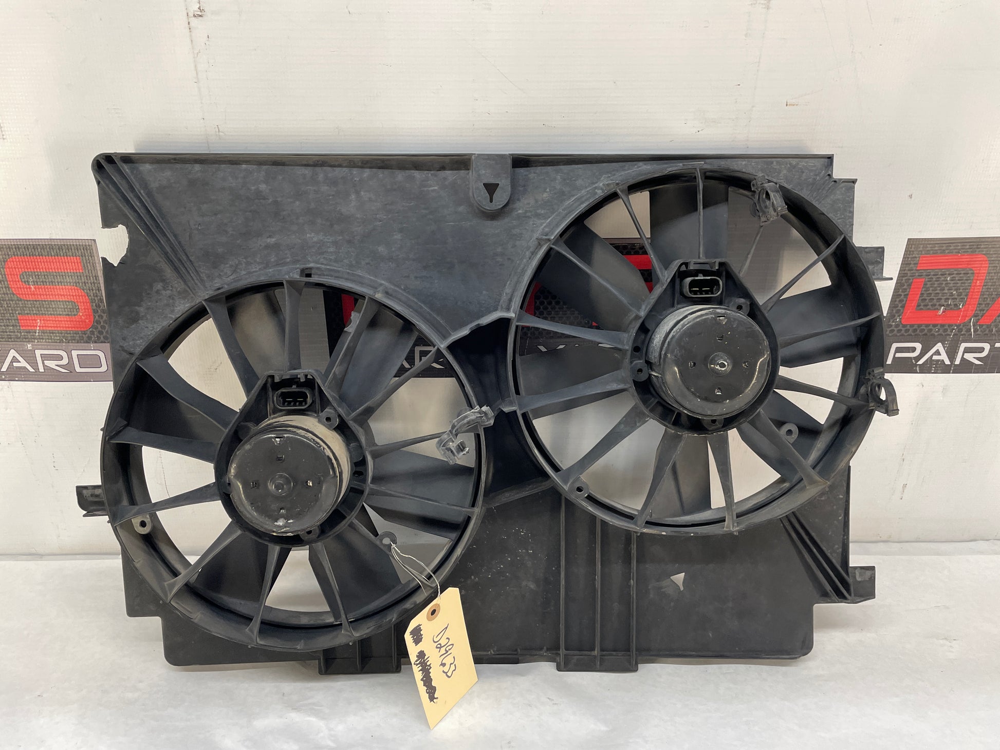 2004 Chevy C5 Corvette Radiator Electric Cooling Fans Assembly OEM - Day's Parts Yard