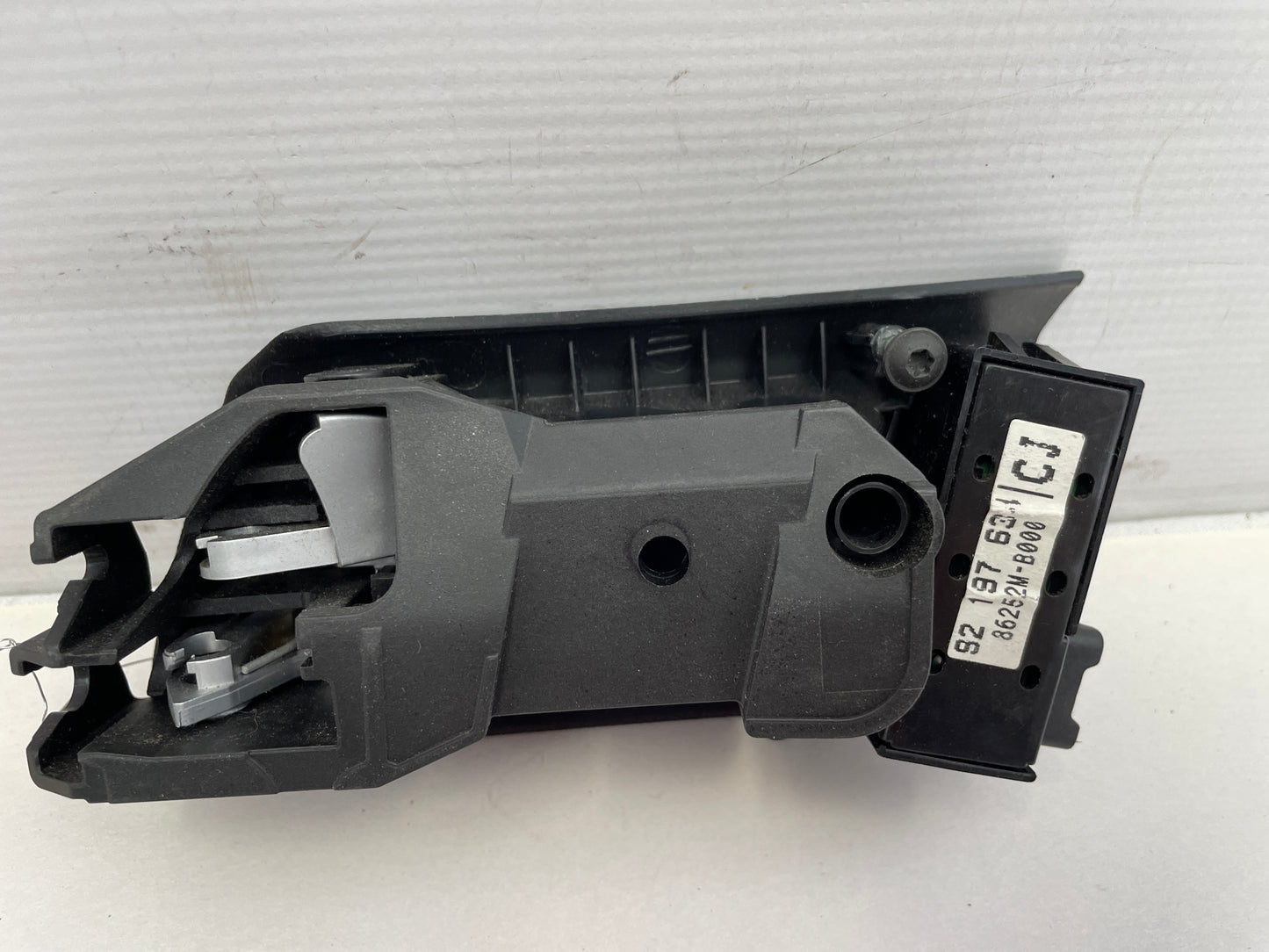 2008 Pontiac G8 GT Rear RH Passenger Interior Door Handle OEM - Day's Parts Yard