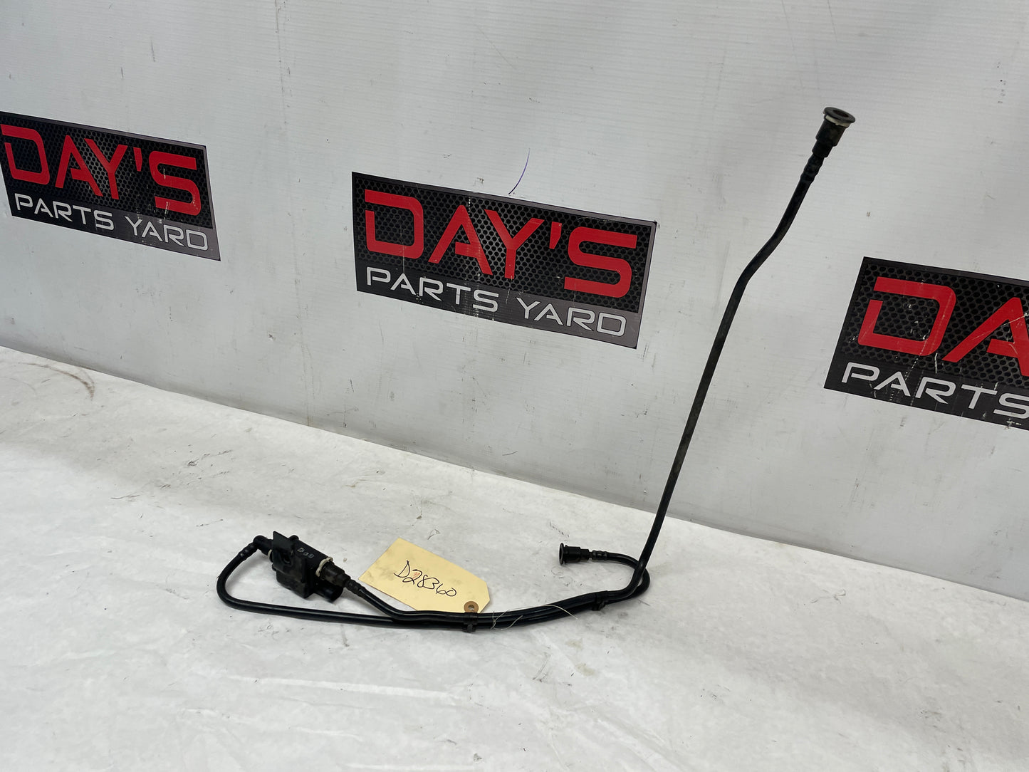 2011 Chevy C6 Corvette Grand Sport Fuel Purge Valve And Vacuum Lines OEM GM - Day's Parts Yard
