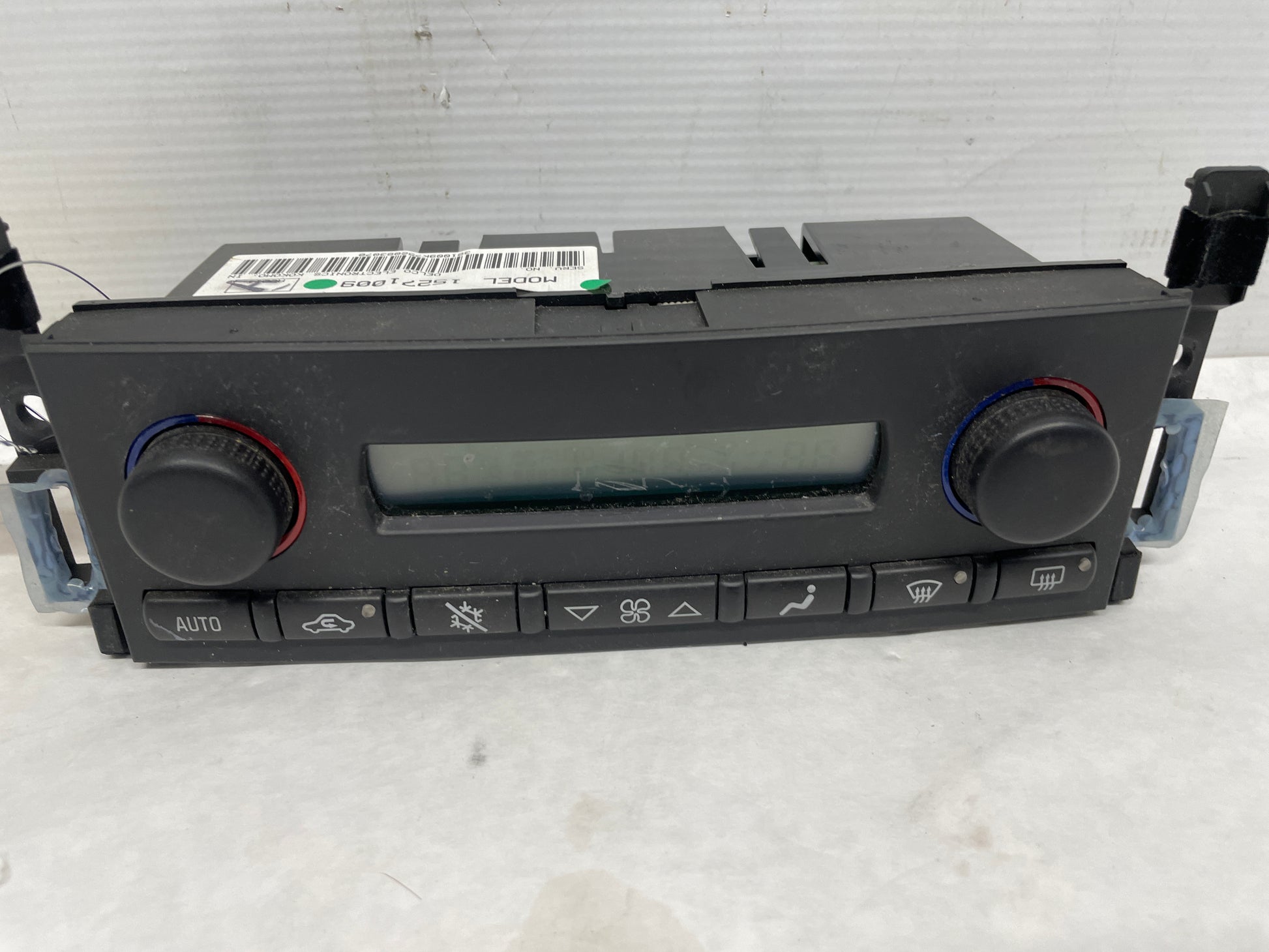 2005 Chevy C6 Corvette HVAC Climate Control Switches AC Heat OEM 24k - Day's Parts Yard