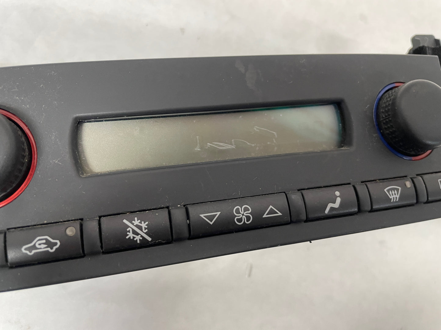 2005 Chevy C6 Corvette HVAC Climate Control Switches AC Heat OEM 24k - Day's Parts Yard